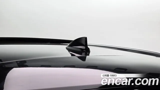 Genesis GV80 2.5T Gasoline AWD — photo 1 of 36