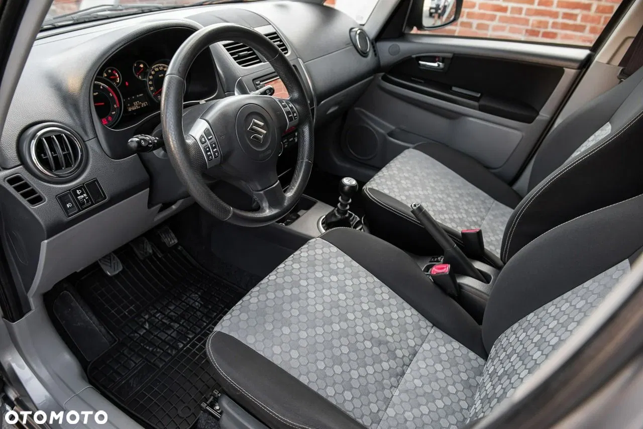 2014 Suzuki SX4 Classic 2.0 DDiS 4x4 Club, photograph 6