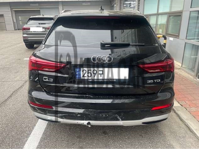 2020 Audi Q3 35 TDI, photograph 1