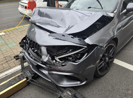 2023 Mercedes-Benz MercedesAMG CLA45 S 4MATIC, photograph 3