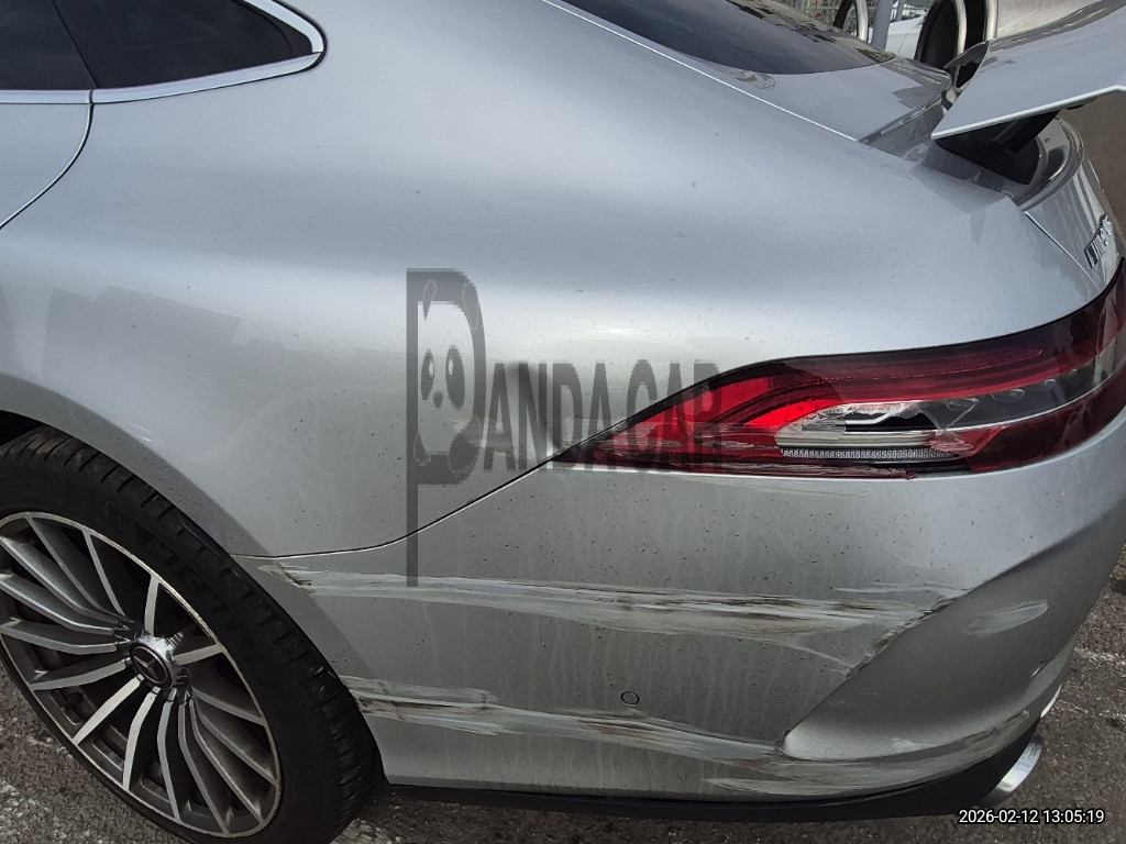 2019 Mercedes-AMG GT43 4Matic +, photograph 2