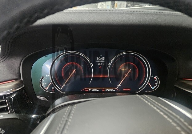 2018 BMW 530i xDrive, photograph 3