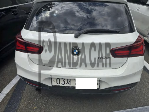 2018 BMW 118d, photograph 4