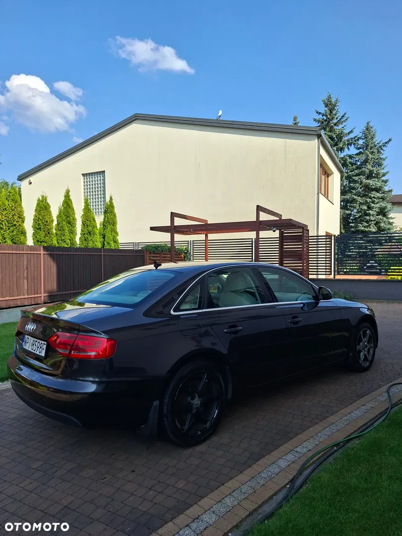 2008 Audi A4 Limousine, photograph 4