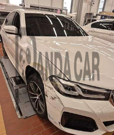 2022 BMW 520i, photograph 3