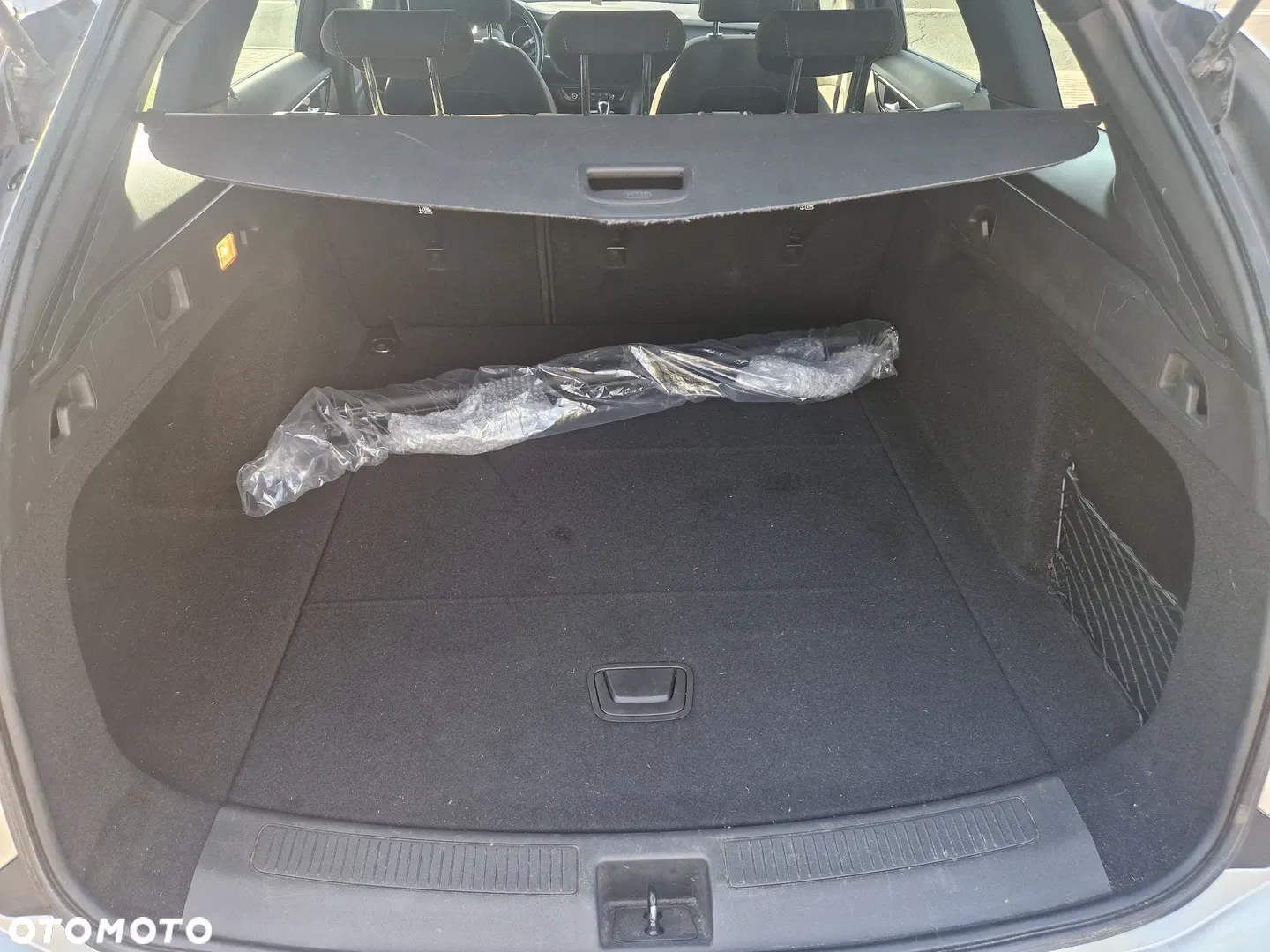 2022 Opel Insignia 2.0 CDTI Elegance S&S, photograph 12