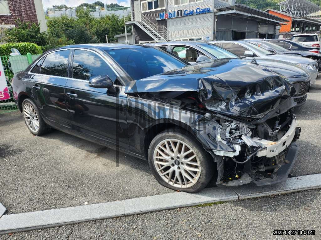 2018 Audi A4 35 TDI quattro, photograph 3