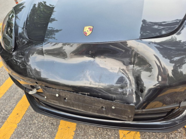 2018 Porsche Panamera 4, photograph 1