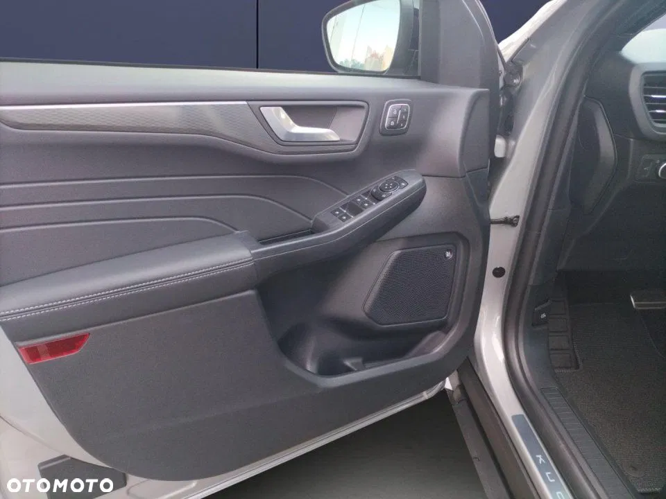 2026 Ford Kuga, photograph 11