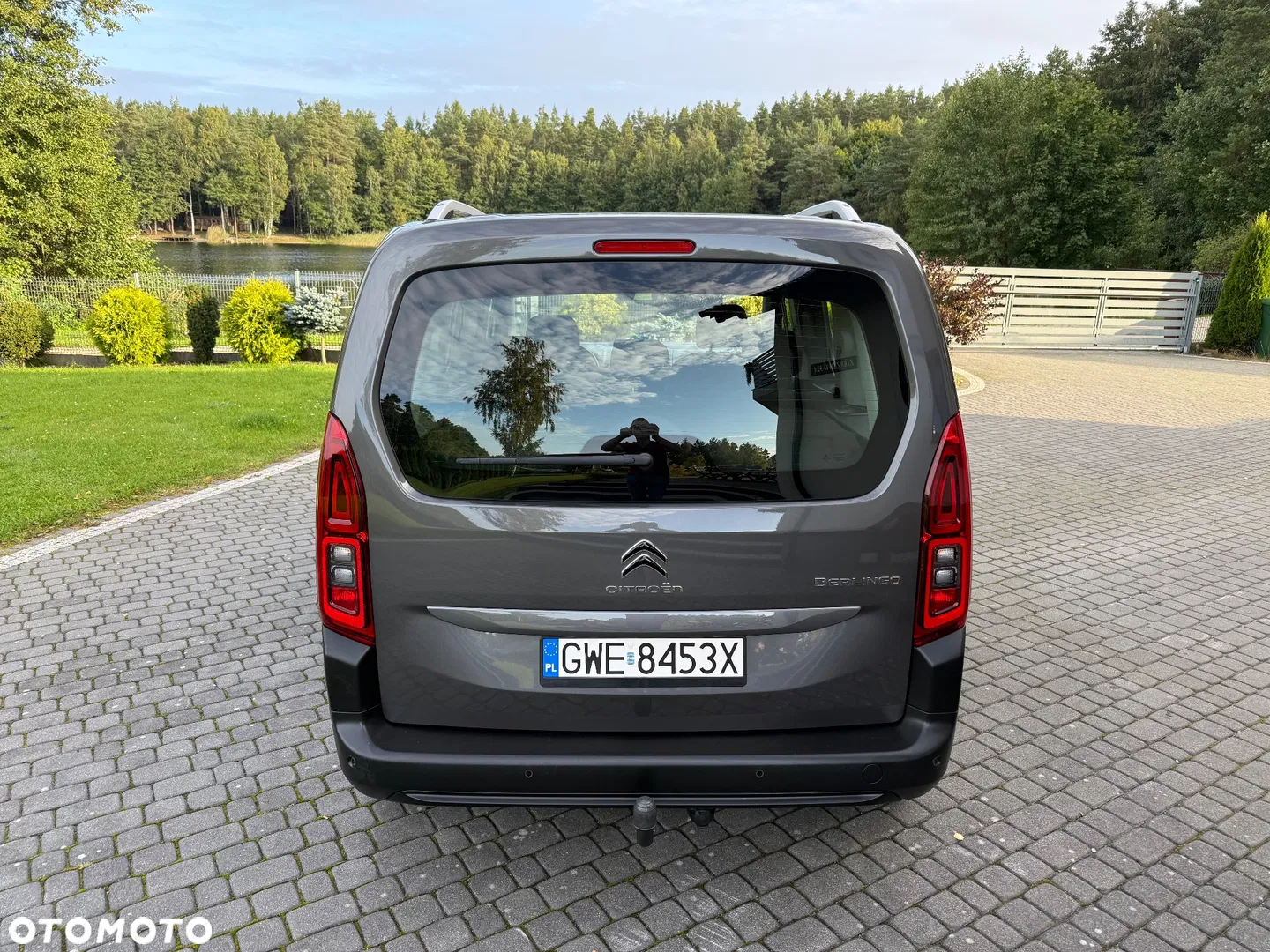 2020 Citroën Berlingo M 1.5 BlueHDI Shine S&S, photograph 6