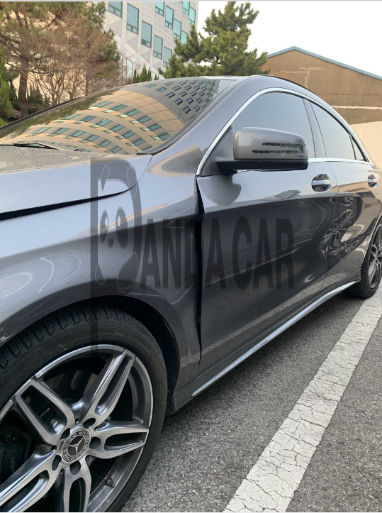 2019 Mercedes-Benz CLA220, photograph 4