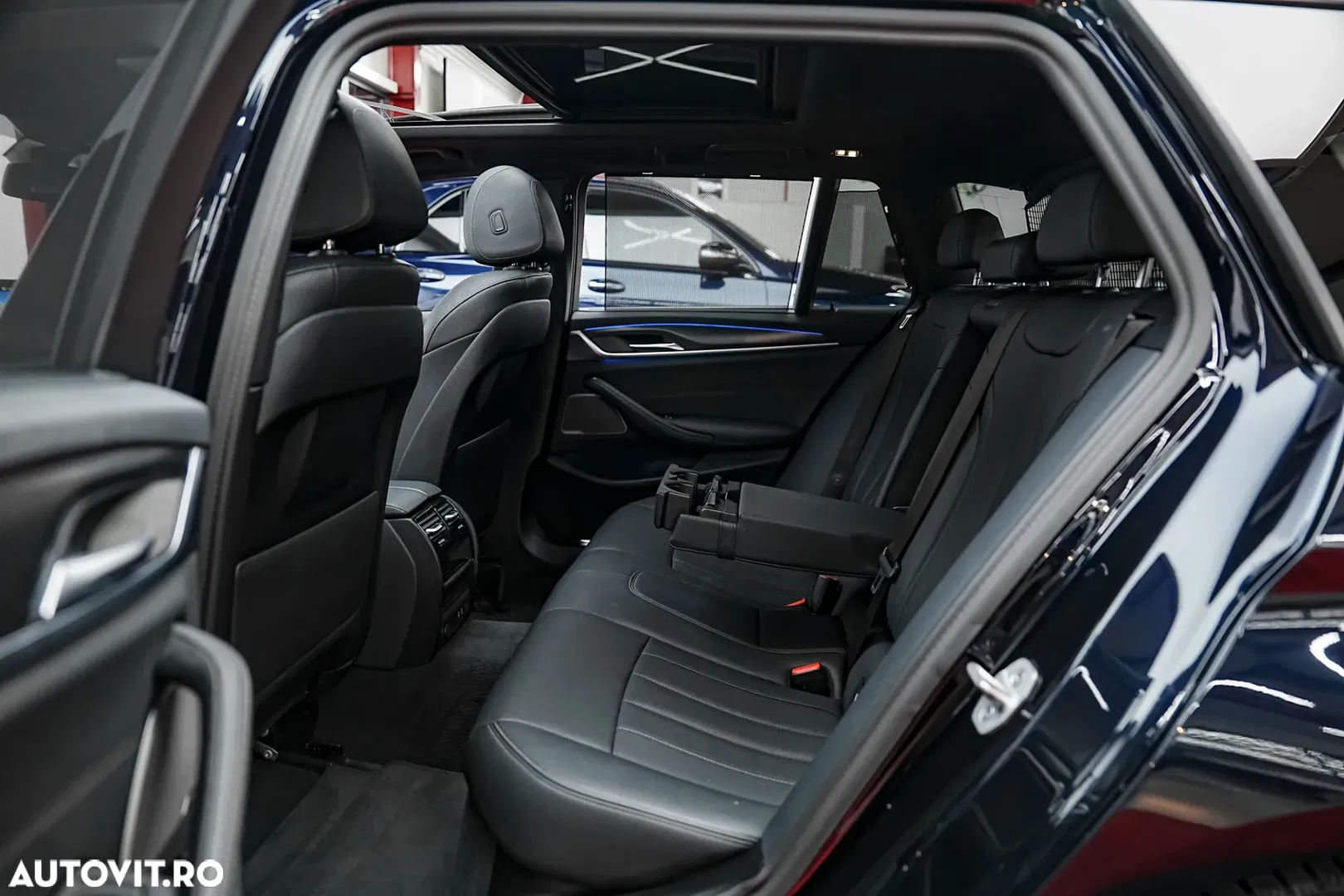 2023 BMW Seria 5 520i Aut. M Sport Edition, photograph 6