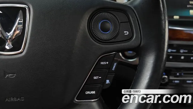 Hyundai Equus VS500 — photo 1 of 36