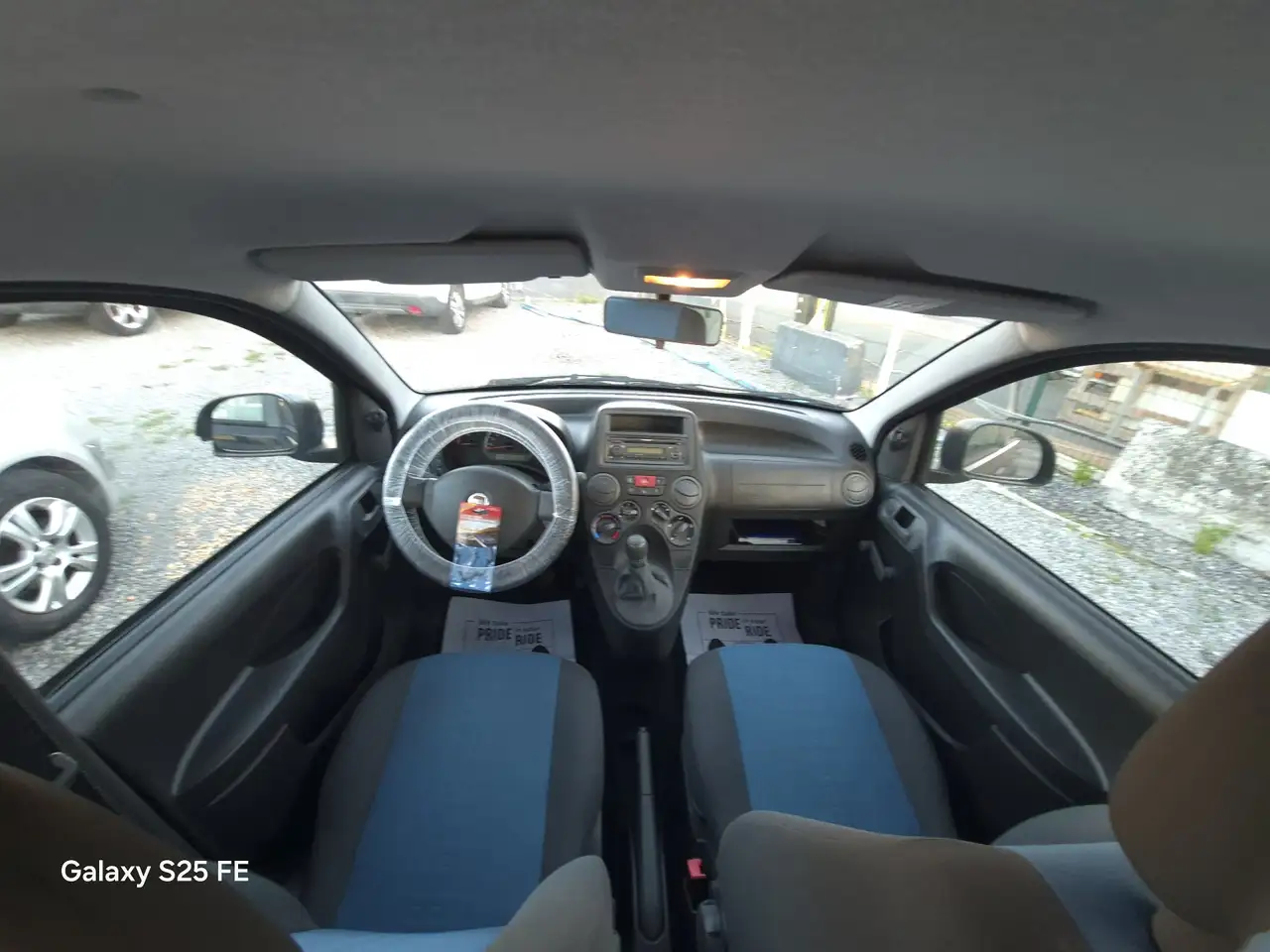 2011 Fiat Panda MY 1.2 8V 69 ch MyLife, photograph 1