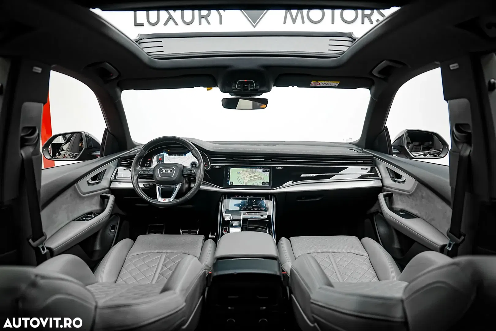 2022 Audi Q8 SUV TFSI quattro 250 kW tiptronic S line business, photograph 2