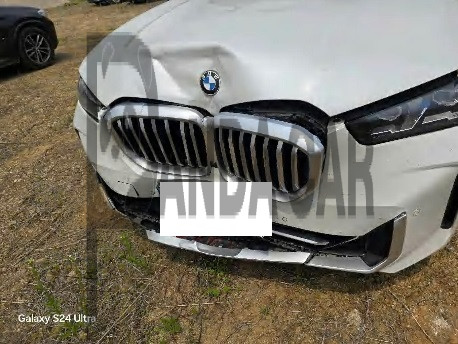 2024 BMW X5 xDrive40i, photograph 1