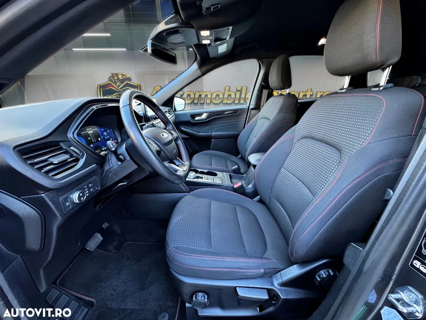 2022 Ford Kuga 2.5 Duratec PHEV ST-LINE, photograph 5