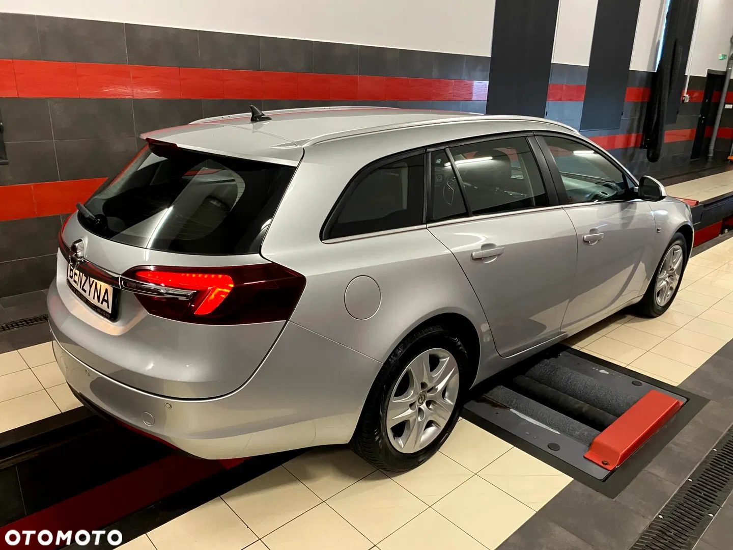 2013 Opel Insignia 1.4 Turbo ecoFLEX Start/Stop Business Innovation, photograph 9