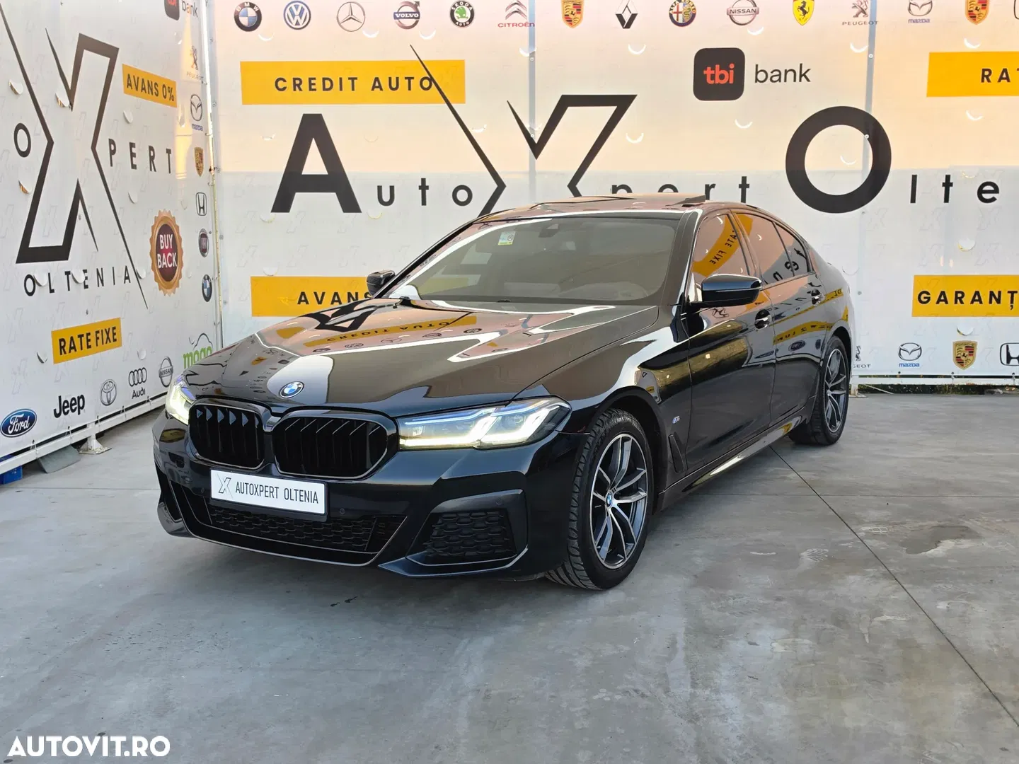 2022 BMW Seria 5 520d Aut. M Sport Edition, photograph 1