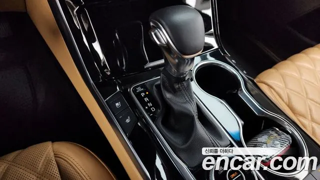 2020 Kia Mohave Diesel 3.0 4WD 6-Seater, photograph 3