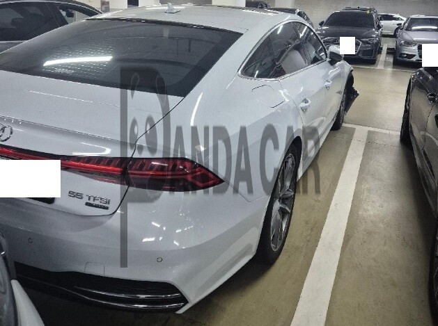 2020 Audi A7 55 TFSI quattro, photograph 4