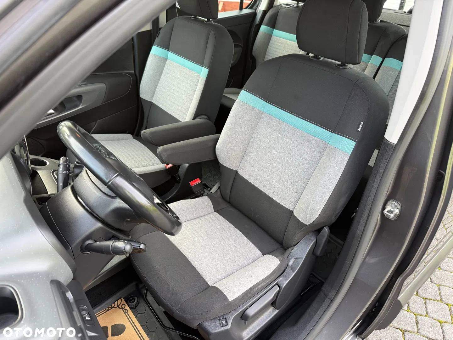 2020 Citroën Berlingo M 1.5 BlueHDI Shine S&S, photograph 10