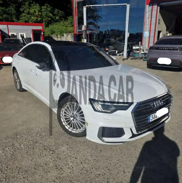 2021 Audi A6 40 TDI, photograph 2