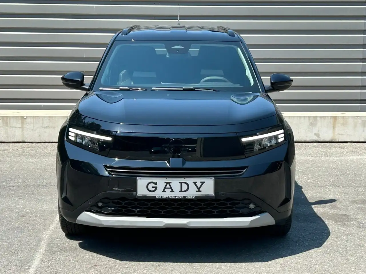 2025 Opel Frontera 1.2 DI MHEV GS Aut., photograph 3