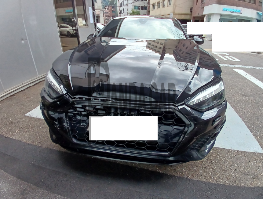 2020 Audi A5 Sportback 45 TFSI quattro, photograph 2