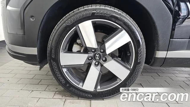 Hyundai Santafe Gasoline 2.5T 2WD — photo 1 of 32