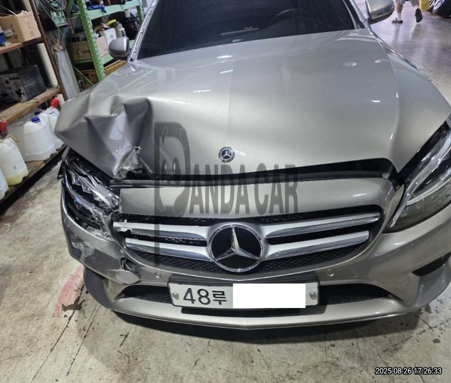 2019 Mercedes-Benz C220 d, photograph 1