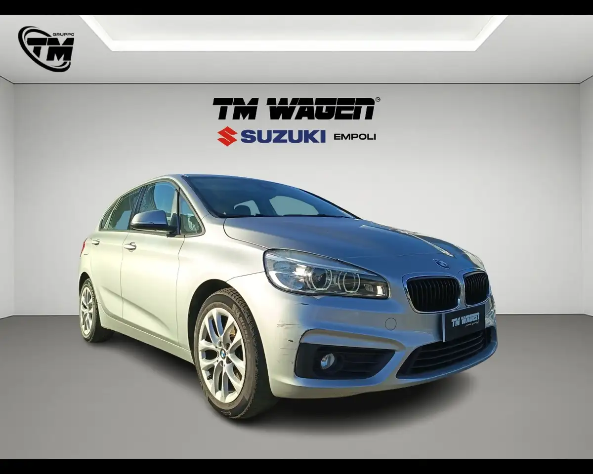 2016 BMW 216 - 216d Active Tourer Advantage, photograph 4