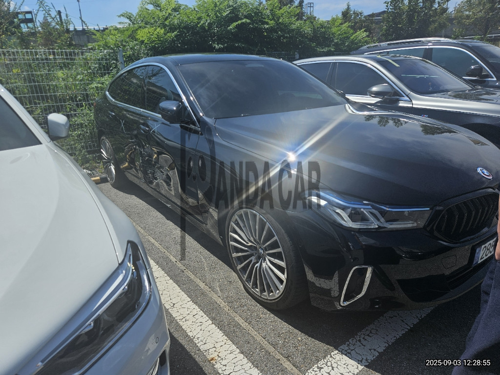 2022 BMW 640i xDrive, photograph 1