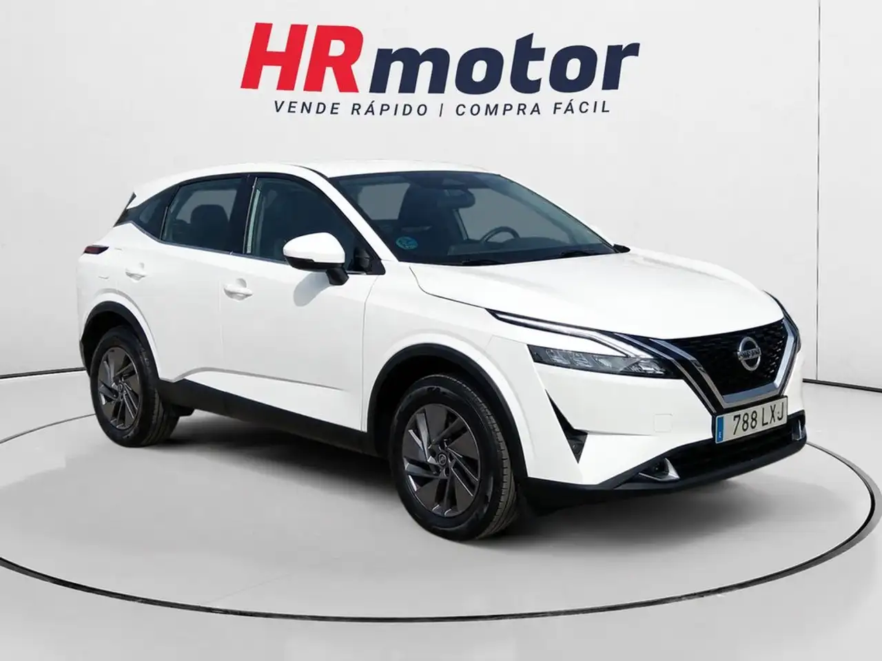 Nissan Qashqai 1.3 DIG-T mHEV 12V Acenta 4x2 103kW — photo 1 of 15