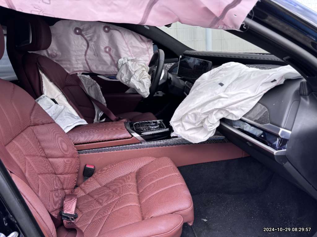 2024 BMW i7 xDrive60 M 2024 model, photograph 4