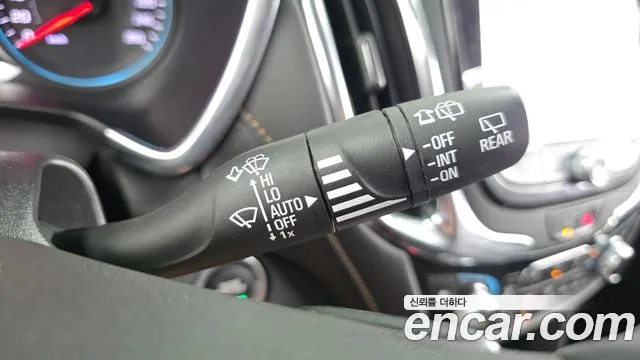 ChevroletGMDaewoo Equinox 4WD Premier — photo 1 of 32