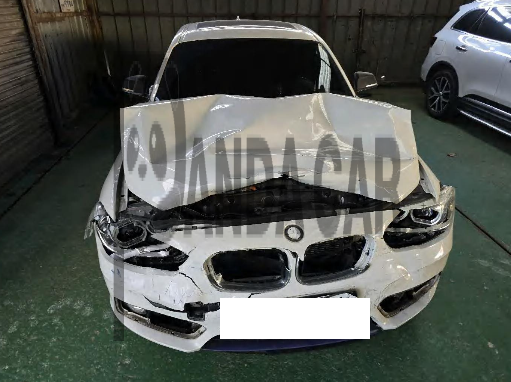 2017 BMW 118d, photograph 1