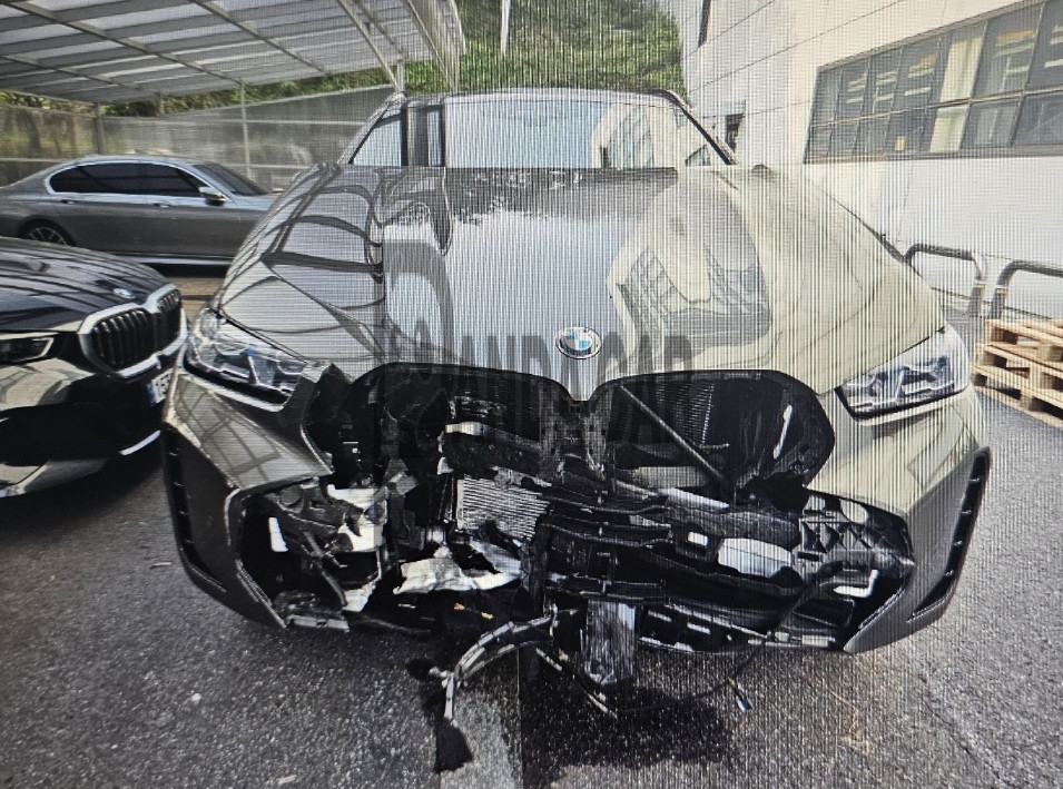 2024 BMW X6 xDrive40i M Sport, photograph 1