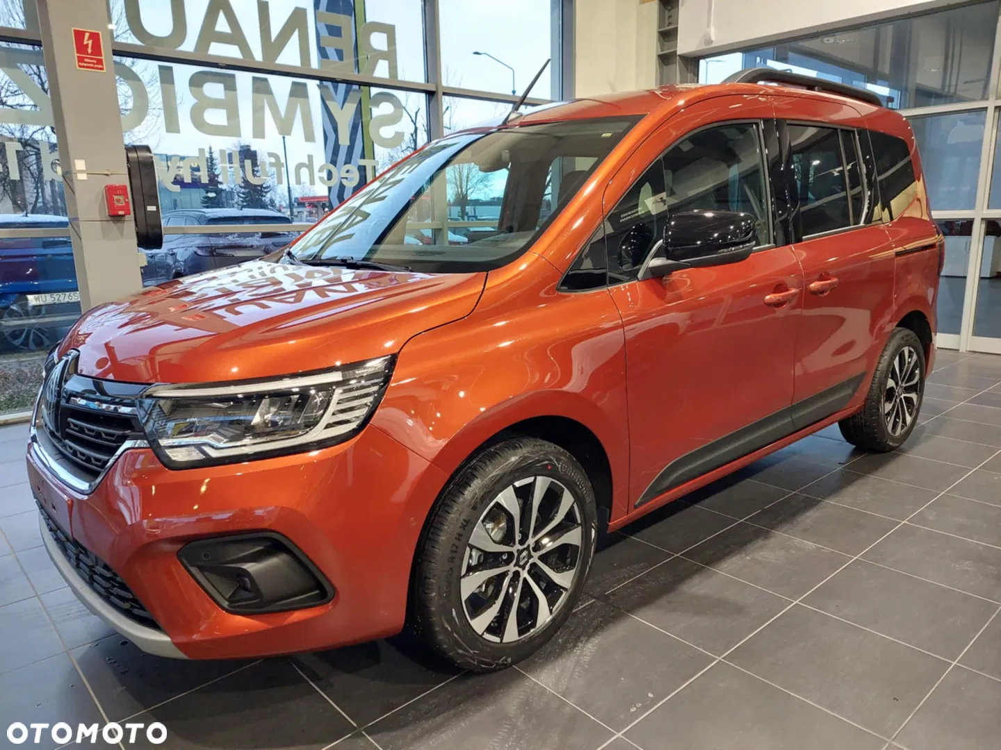 Renault Kangoo 1.3 TCe Techno — photo 1 of 12