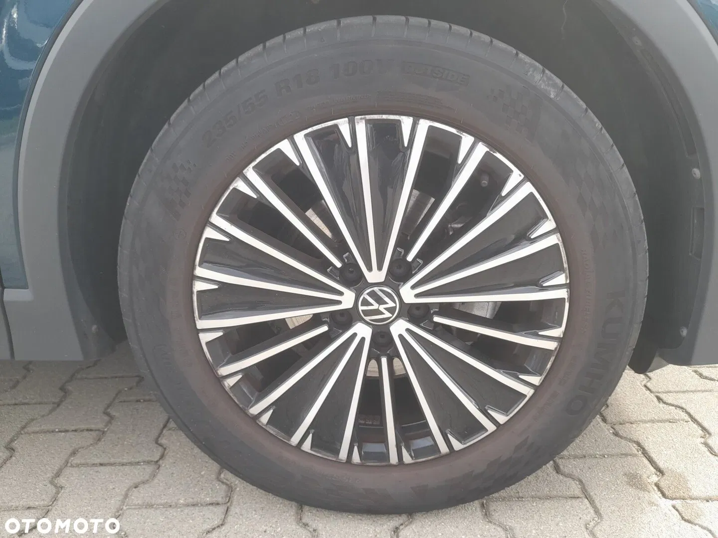 2024 Volkswagen Tiguan, photograph 11