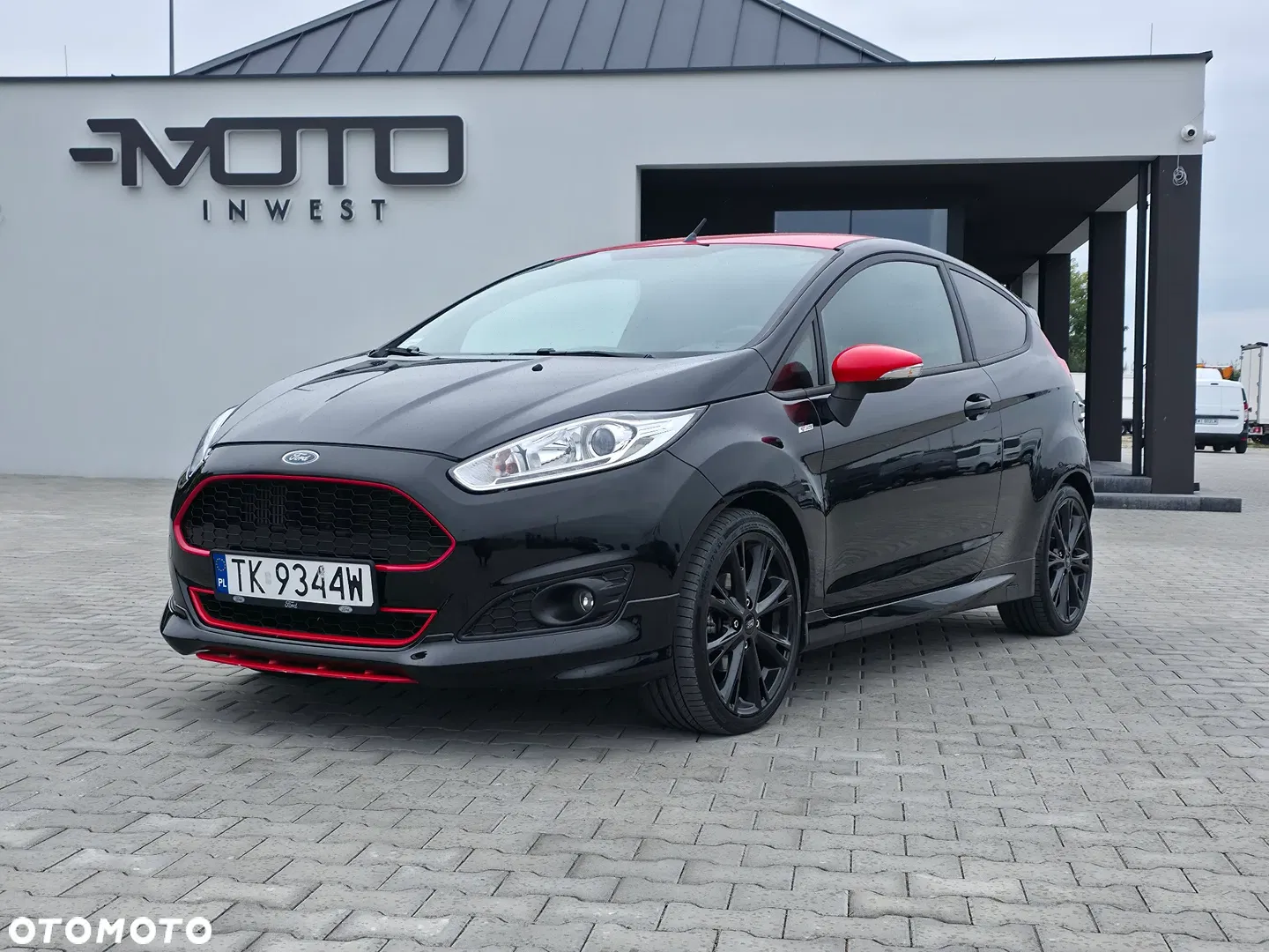 Ford Fiesta 1.0 EcoBoost ST-Line Red ASS — photo 1 of 40