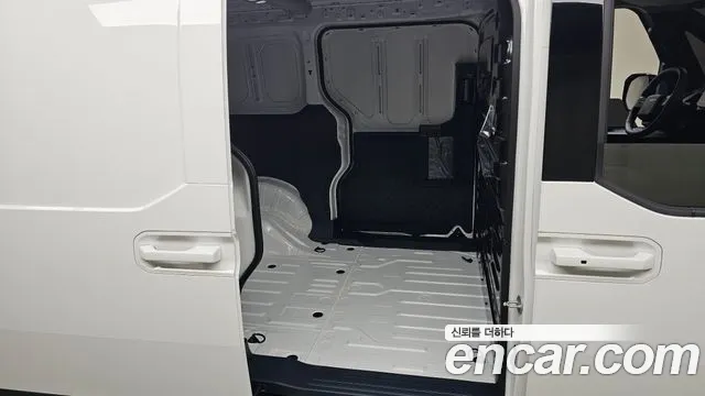 2026 Kia PV5 Cargo, photograph 8