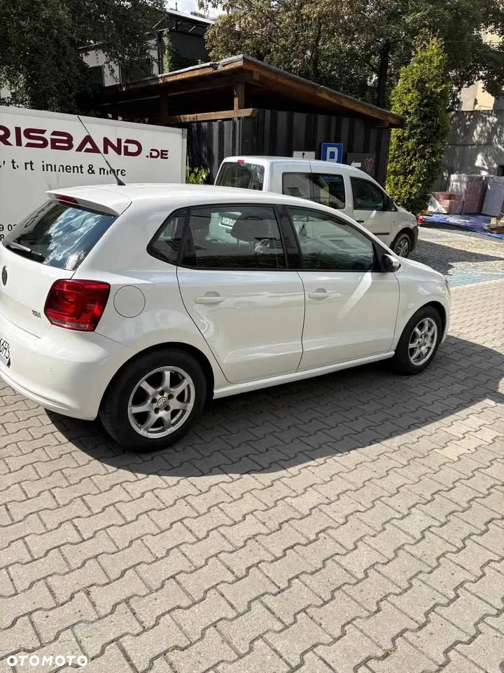 2014 Volkswagen Polo, photograph 8