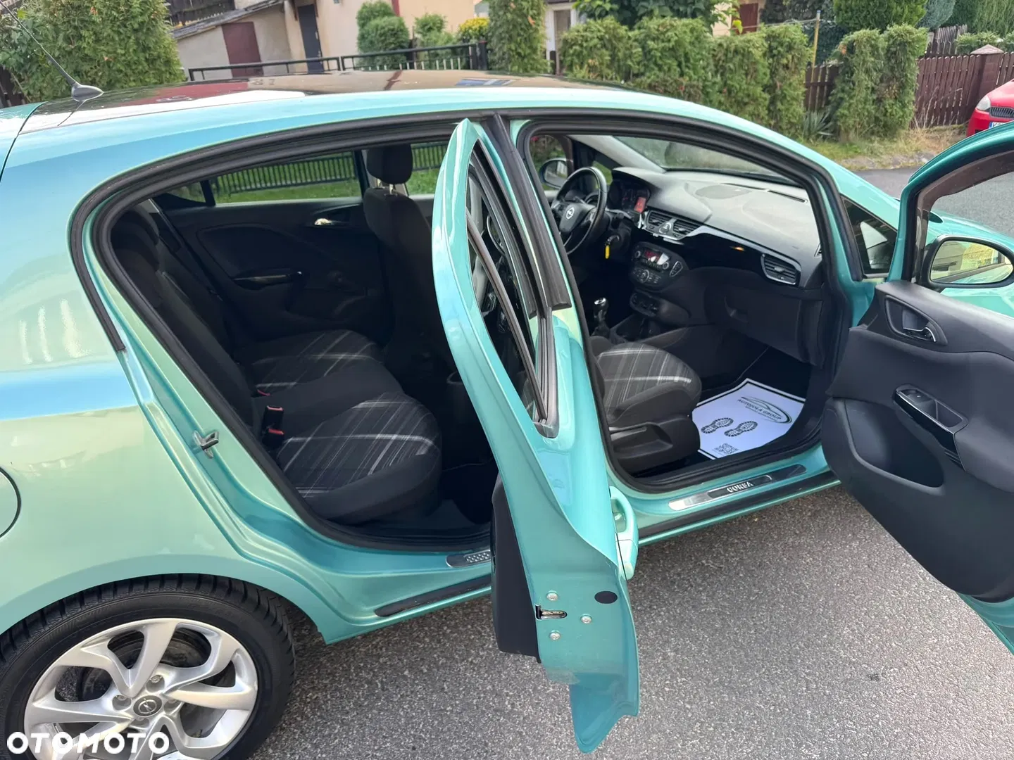 2015 Opel Corsa, photograph 11