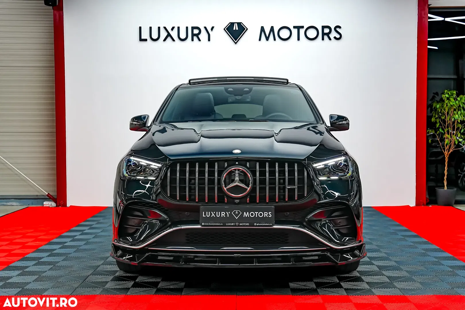 2023 Mercedes-Benz GLE Coupe AMG 53 4Matic+ AMG Speedshift TCT 9G AMG Line Premium, photograph 3