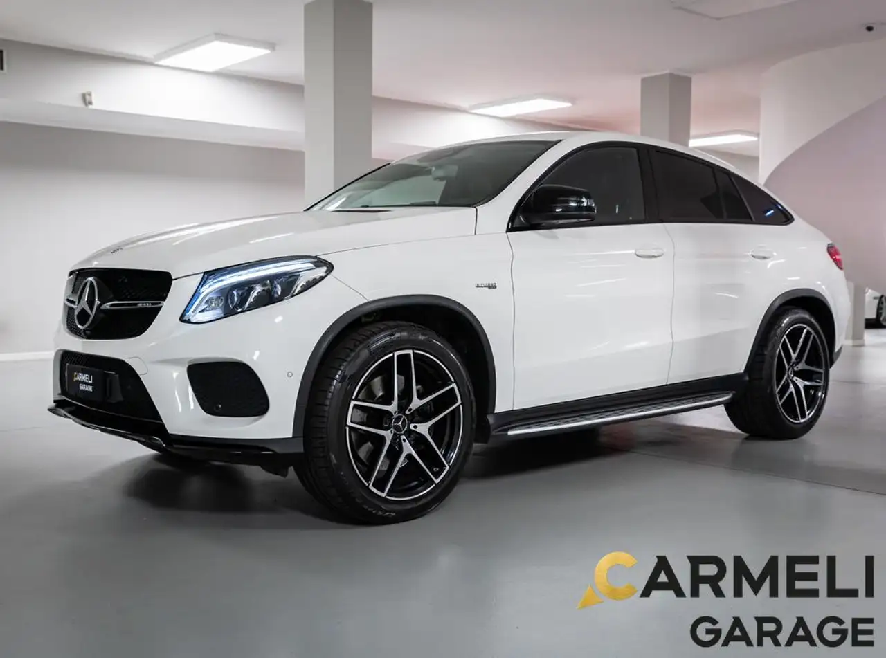Mercedes-Benz GLE 43 AMG 43 AMG 4Matic Coupé Sport — photo 1 of 15