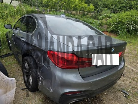 2018 BMW 530i xDrive, photograph 5
