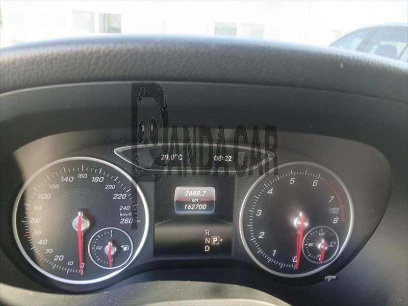 2018 Mercedes-Benz B220, photograph 2