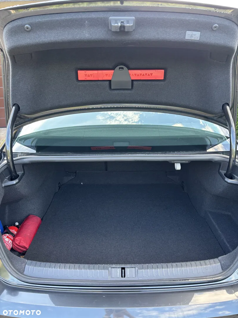 2017 Volkswagen Passat 1.6 TDI BMT Trendline, photograph 10