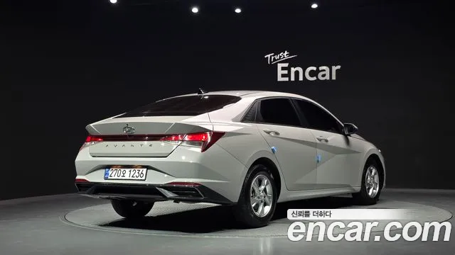 2022 Hyundai AVANTE 1.6, photograph 4